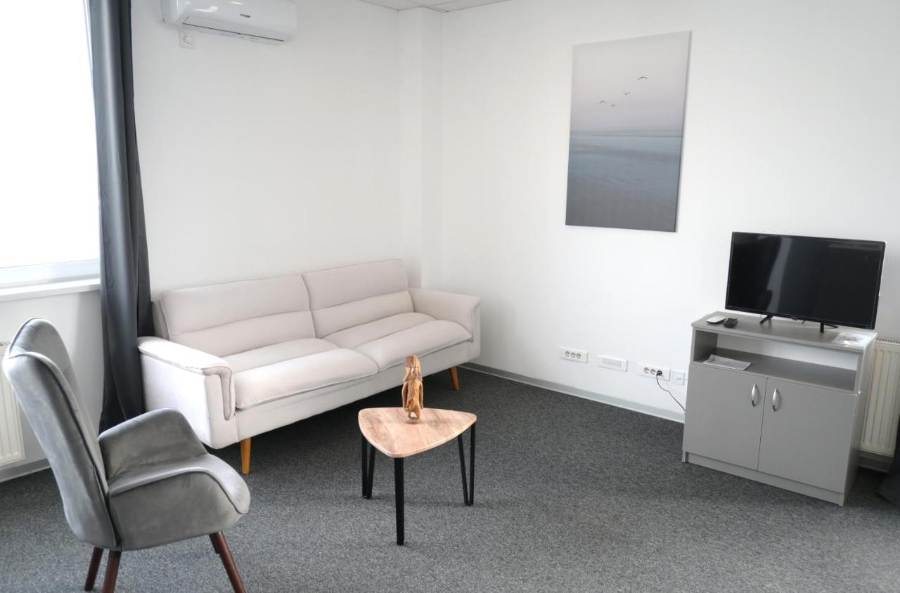 Luana Airport Apartments #5 Otopeni Exterior foto